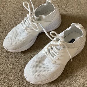 WILD DIVA Lounge White Tennis Shoes - Sneakers